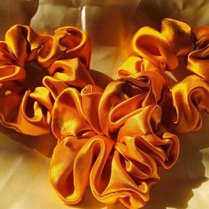 Sunshine Scrunchies